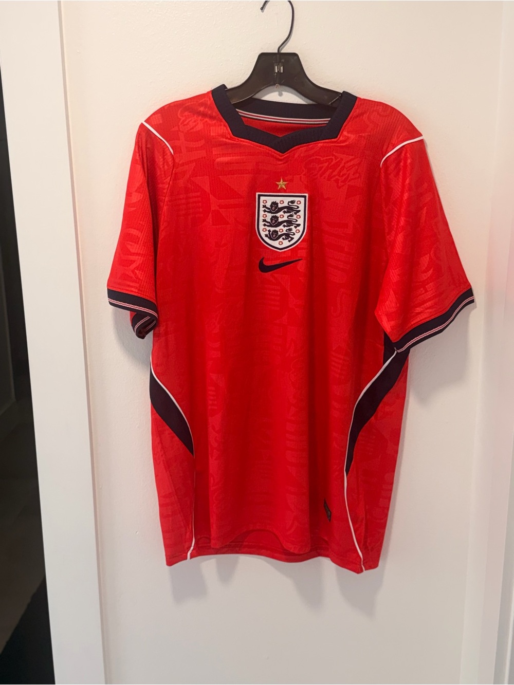 World Cup 2026 England  Red away soccer Jersey with Navy Accents